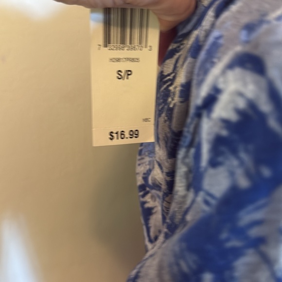 NWT Style&Co size small Blue and Gray Abstract Print Women's Top - Picture 4 of 4